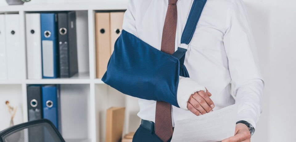 Understanding_Common_Workplace_Injuries_And_How_Physiotherapy_Can_Help Workplace Injuries